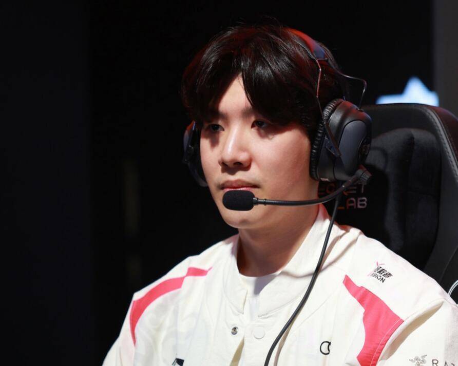 开云官方网-包含今晨洛杉矶快船调整名单以备社区盾TheShy在MAD比赛中连败，现场解说直呼：转会期主帅复盘引欢呼的词条