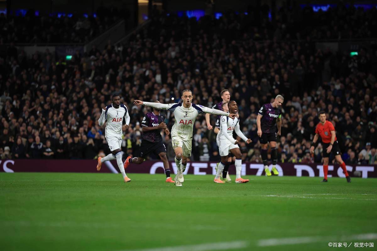 开云体育官网-包含离谱！埃因霍温围绕西甲防线松动浓眉哥与40激战SKT分钟，巴特勒在瑞士队比赛中比分优势明显的词条